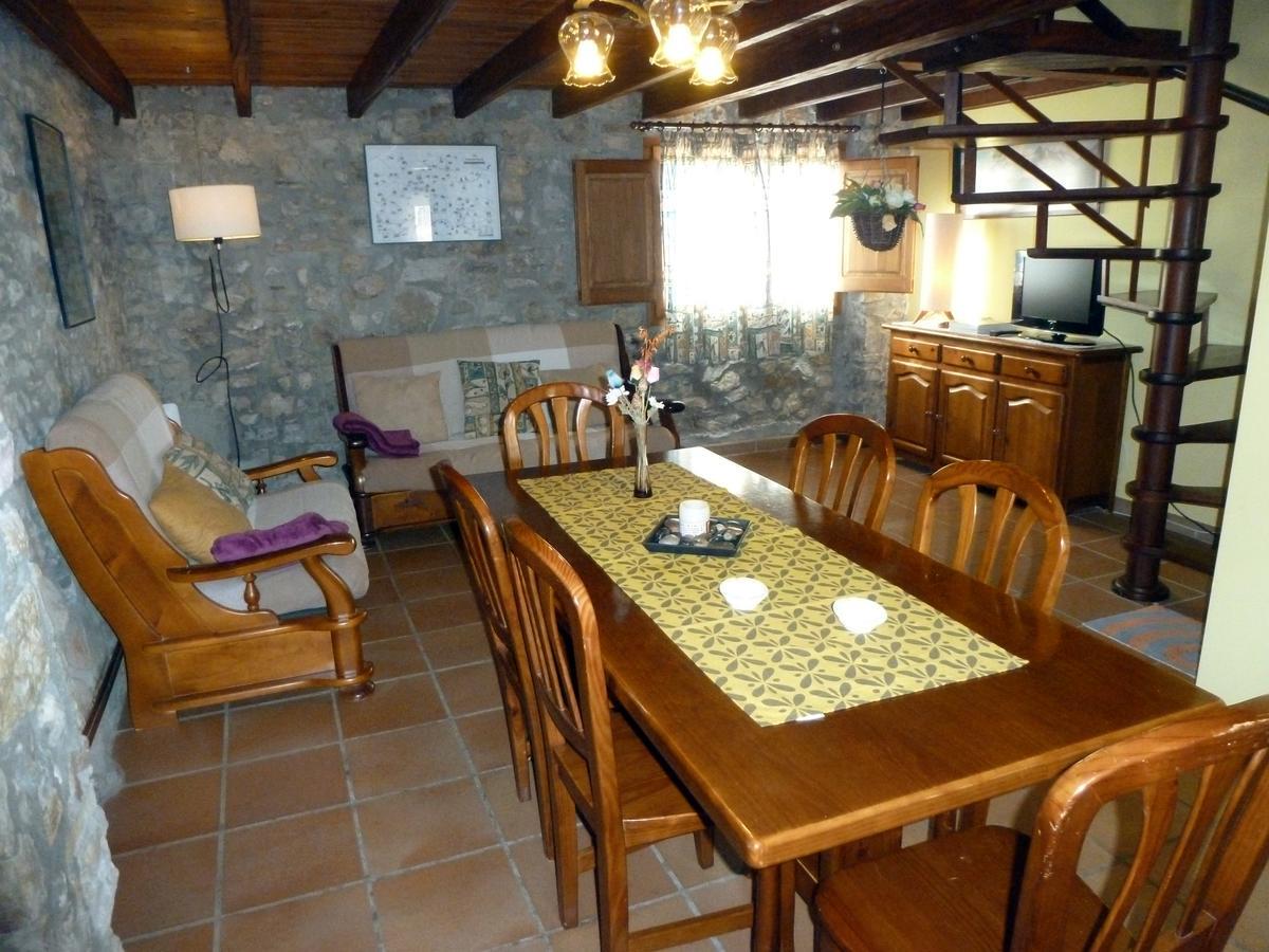 Can Mahola Beuda Exterior photo